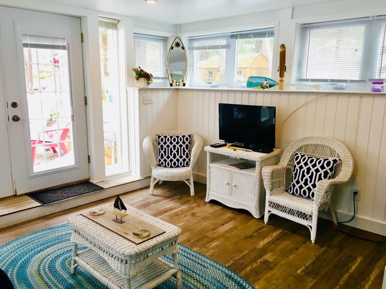 Clear Pond Suite Plymouth Exterior foto
